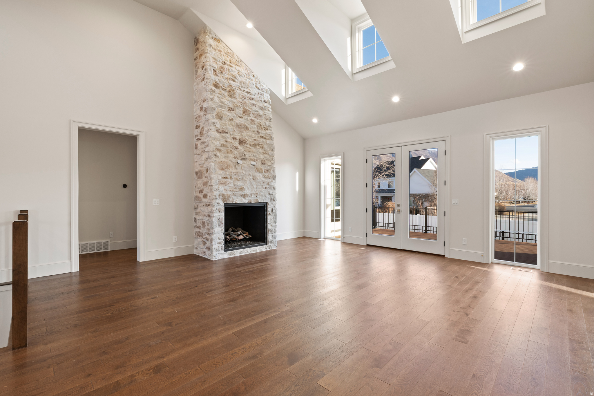 MAPLE LEAF COVE LOT 31 - Residential