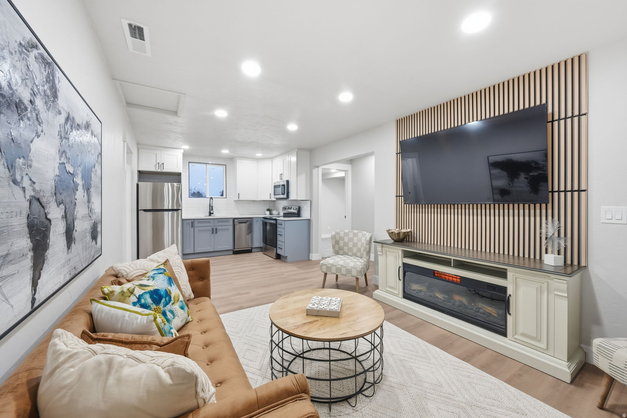 HOFFMAN HEIGHTS - Residential