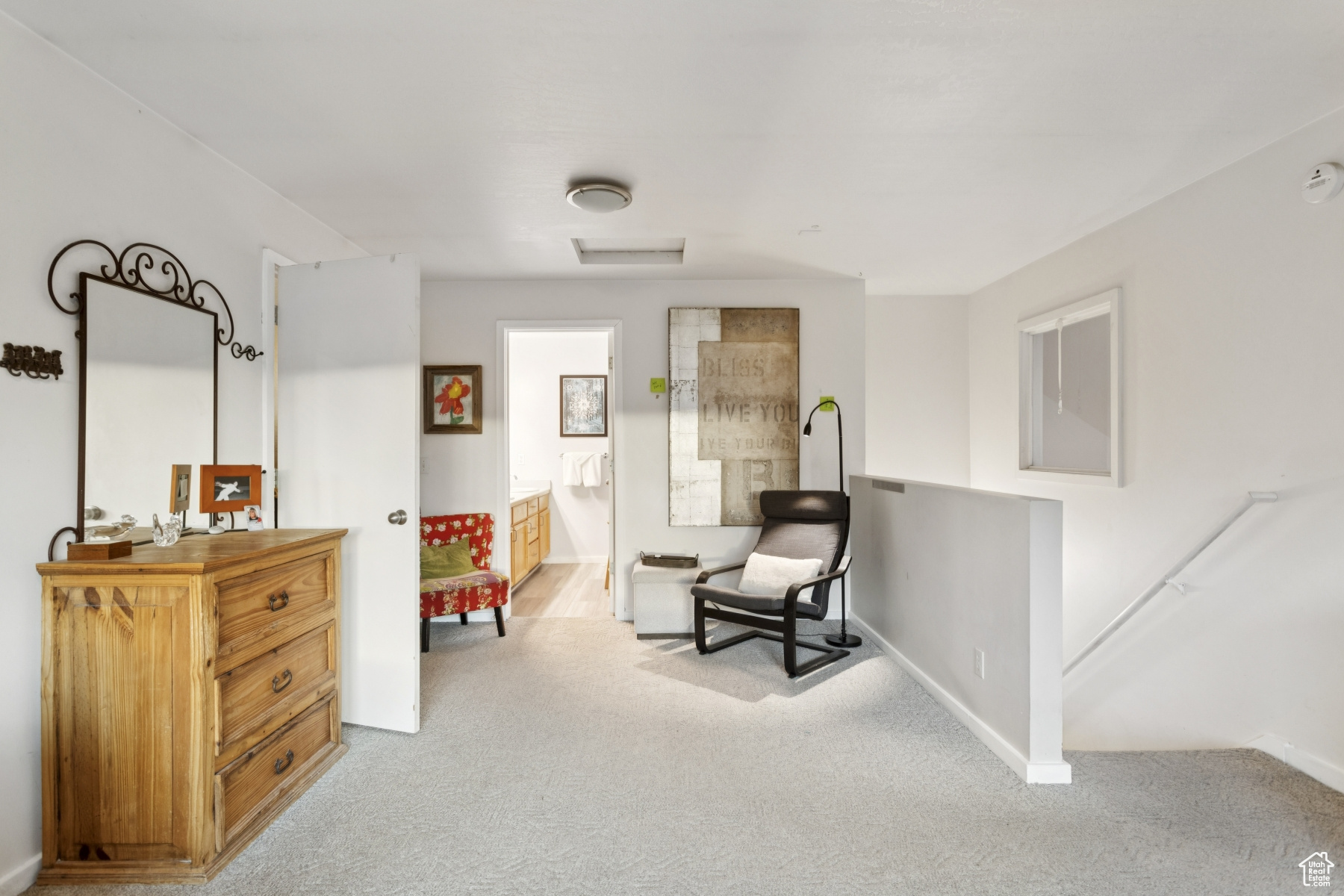 Park City, Utah 84098, United States, 3 Bedrooms Bedrooms, ,2 BathroomsBathrooms,Residential,Pending,184836