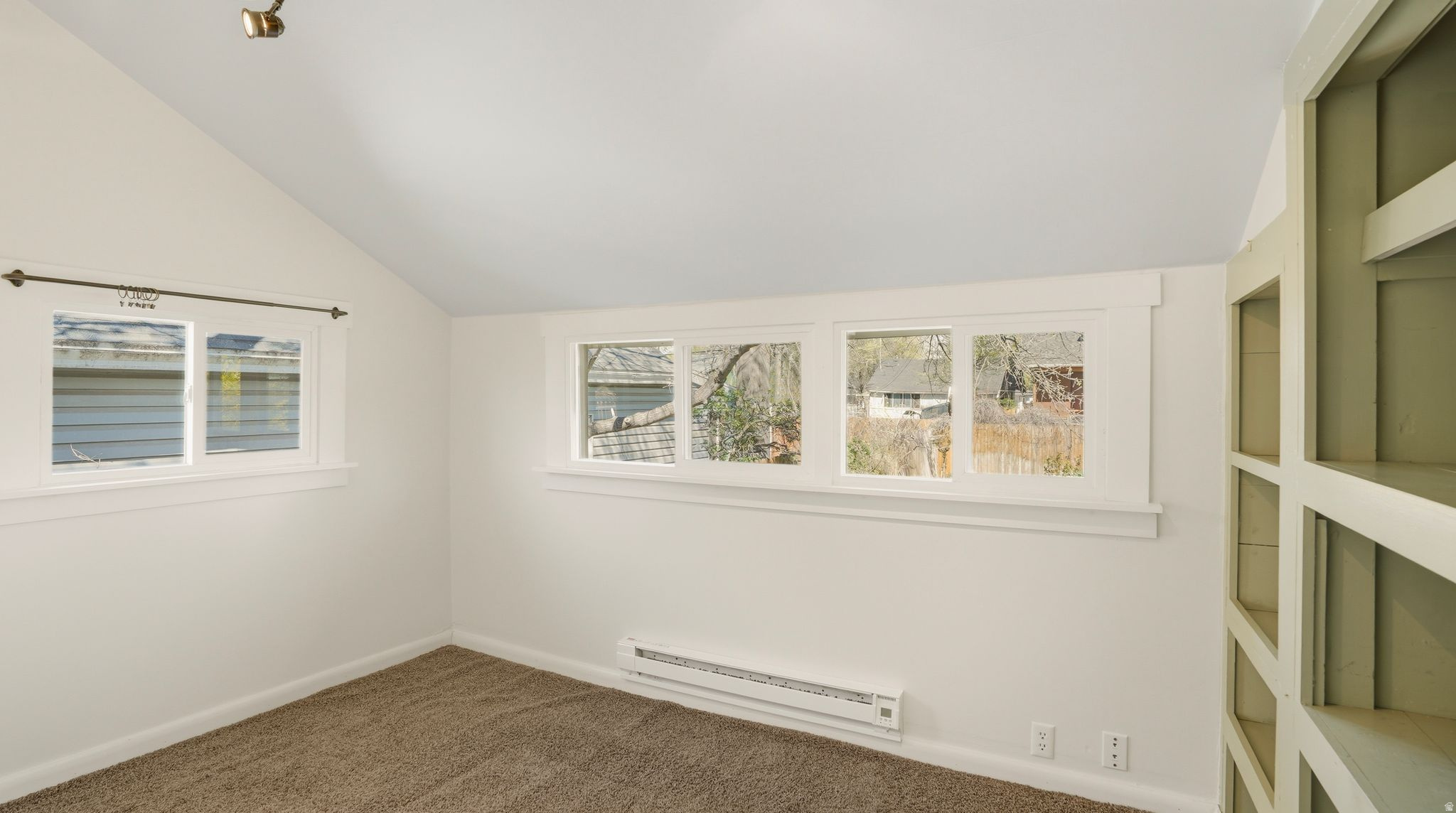 JACKSON SQUARE - Residential