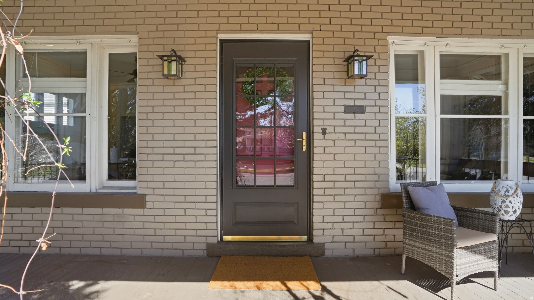 JACKSON SQUARE - Residential