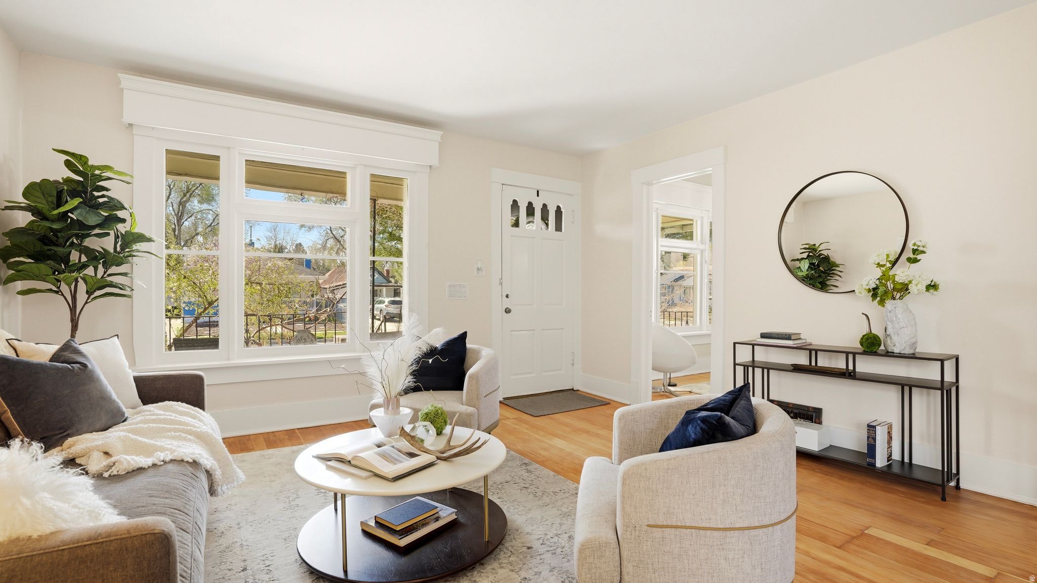 JACKSON SQUARE - Residential