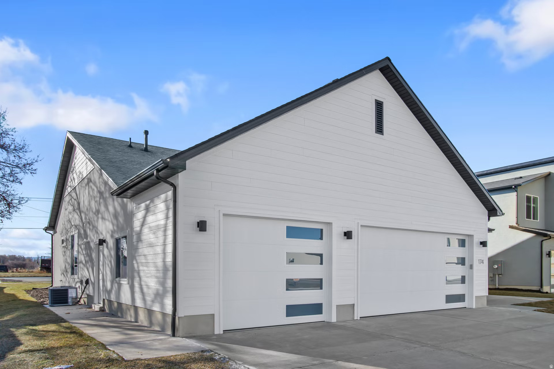 RIDGELINE PARK - Residential