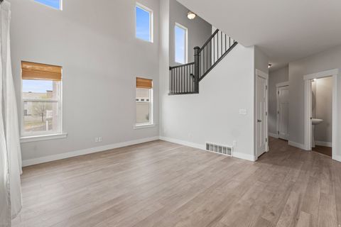 Tiny photo for 401 S 730 E, Lehi, UT 84043 (MLS # 2147893)