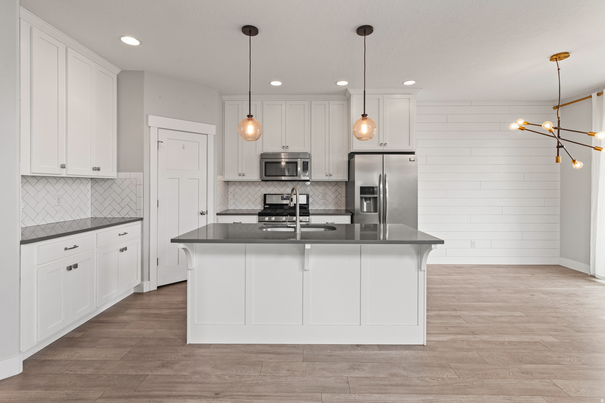 BROADMOOR PARK - Residential