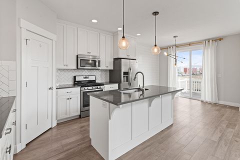 Tiny photo for 401 S 730 E, Lehi, UT 84043 (MLS # 2147893)