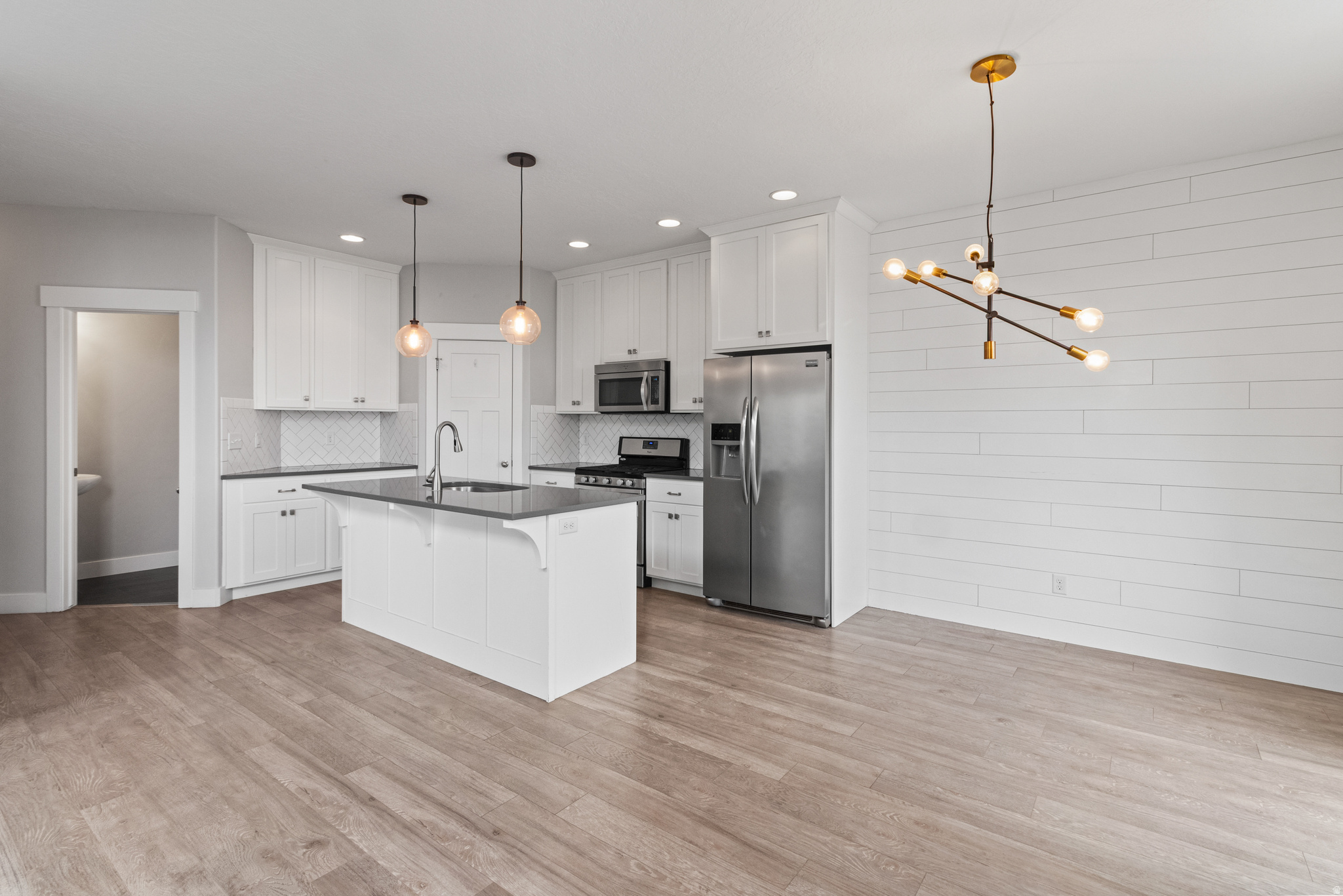 BROADMOOR PARK - Residential