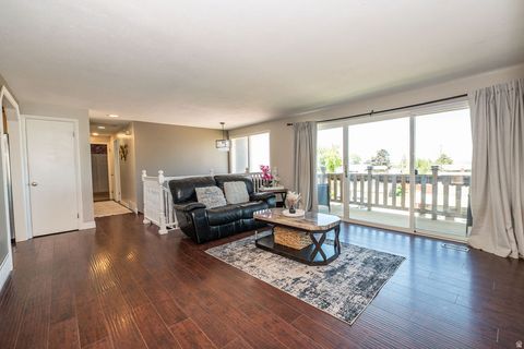 Tiny photo for 781 LAVINA DR, South Ogden, UT 84403 (MLS # 2156048)