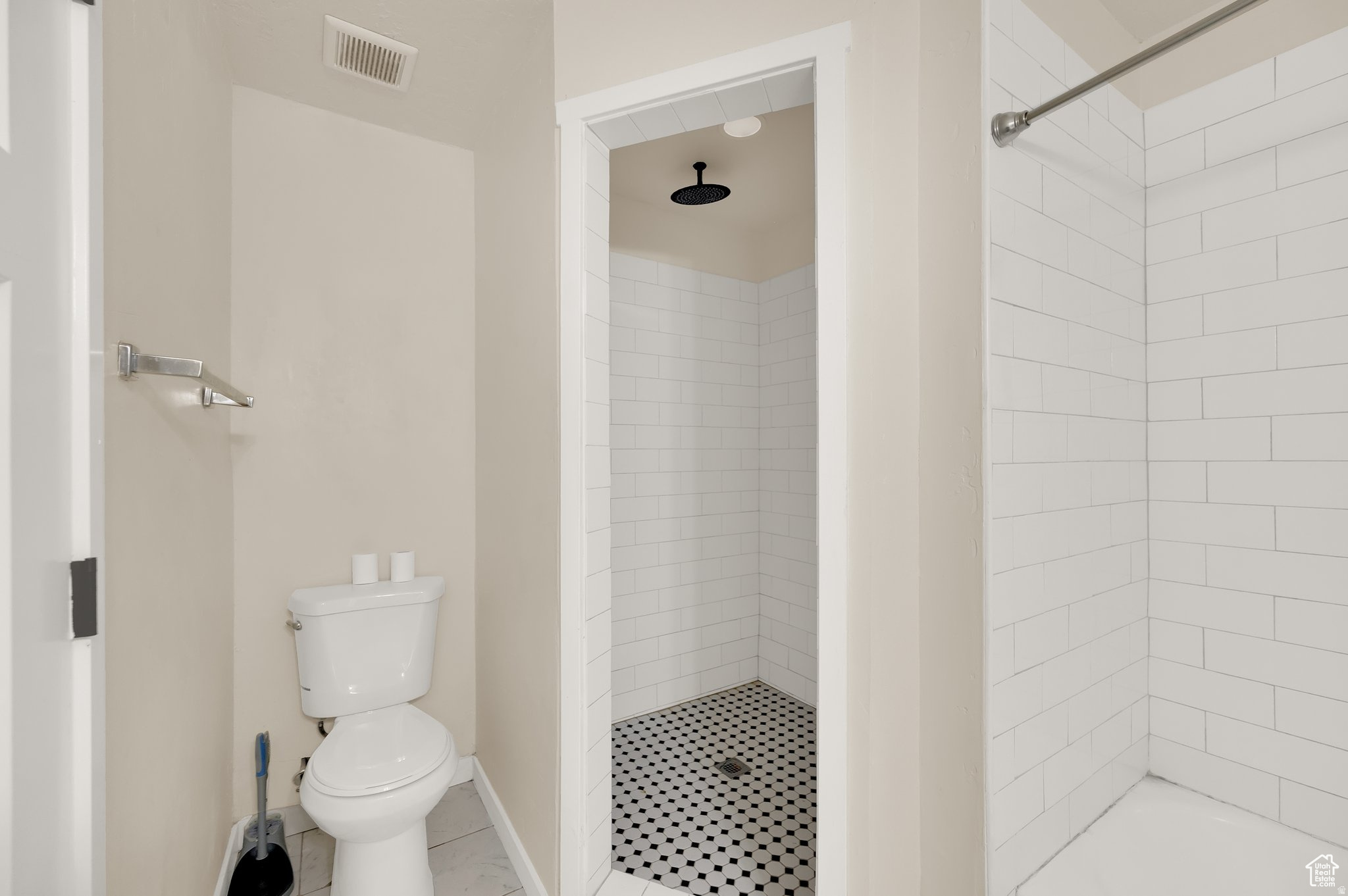 SUTTON ESTATES - Residential