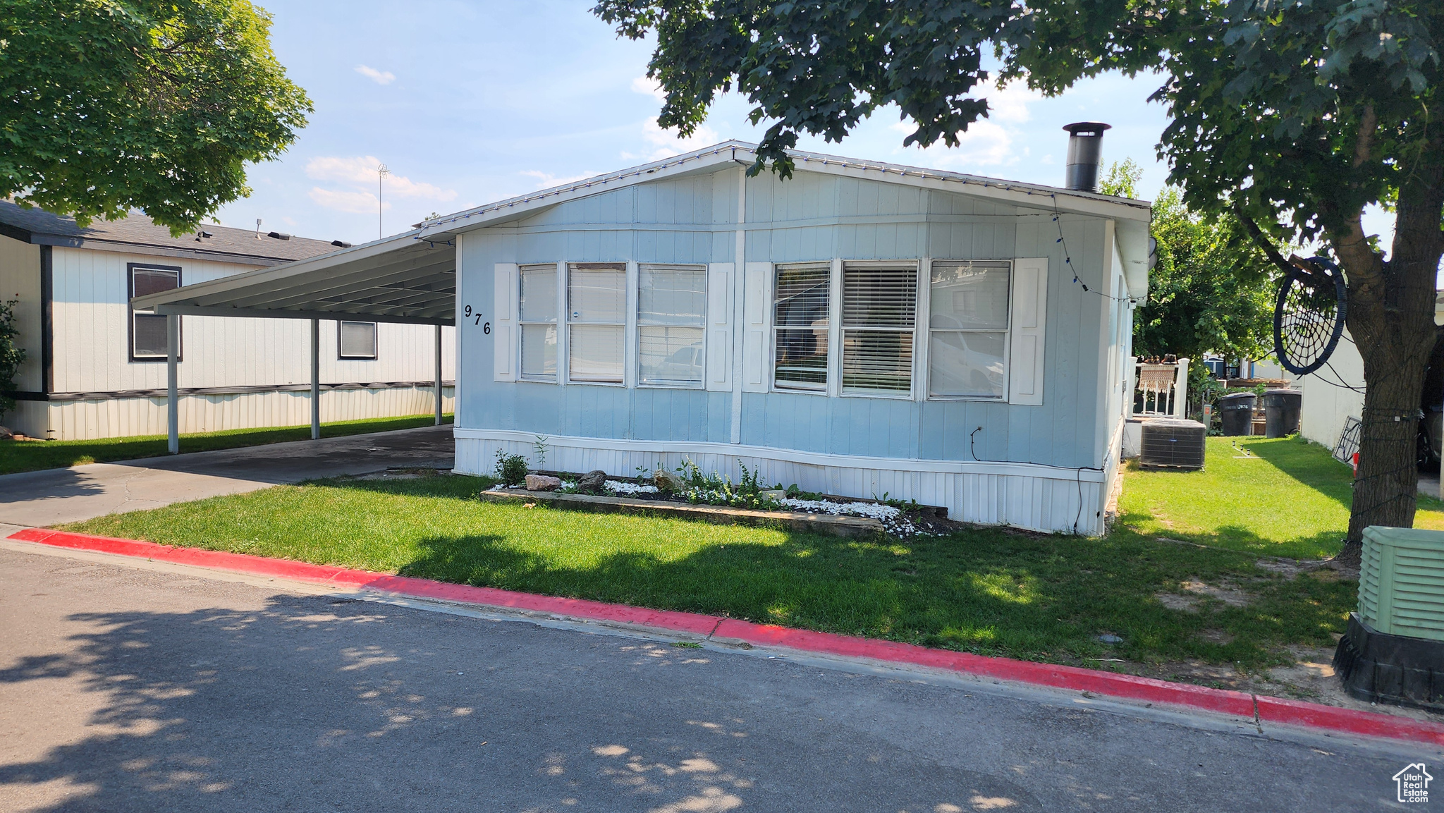 SOUTH WILLOW - Residential