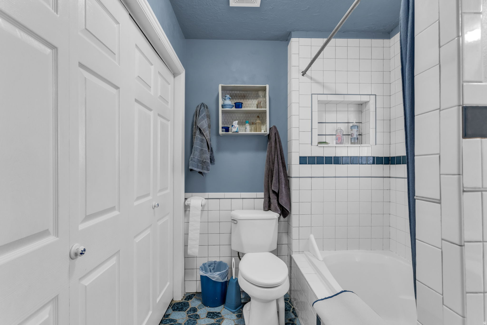 JORDAN VIEW ESTATES - Residential