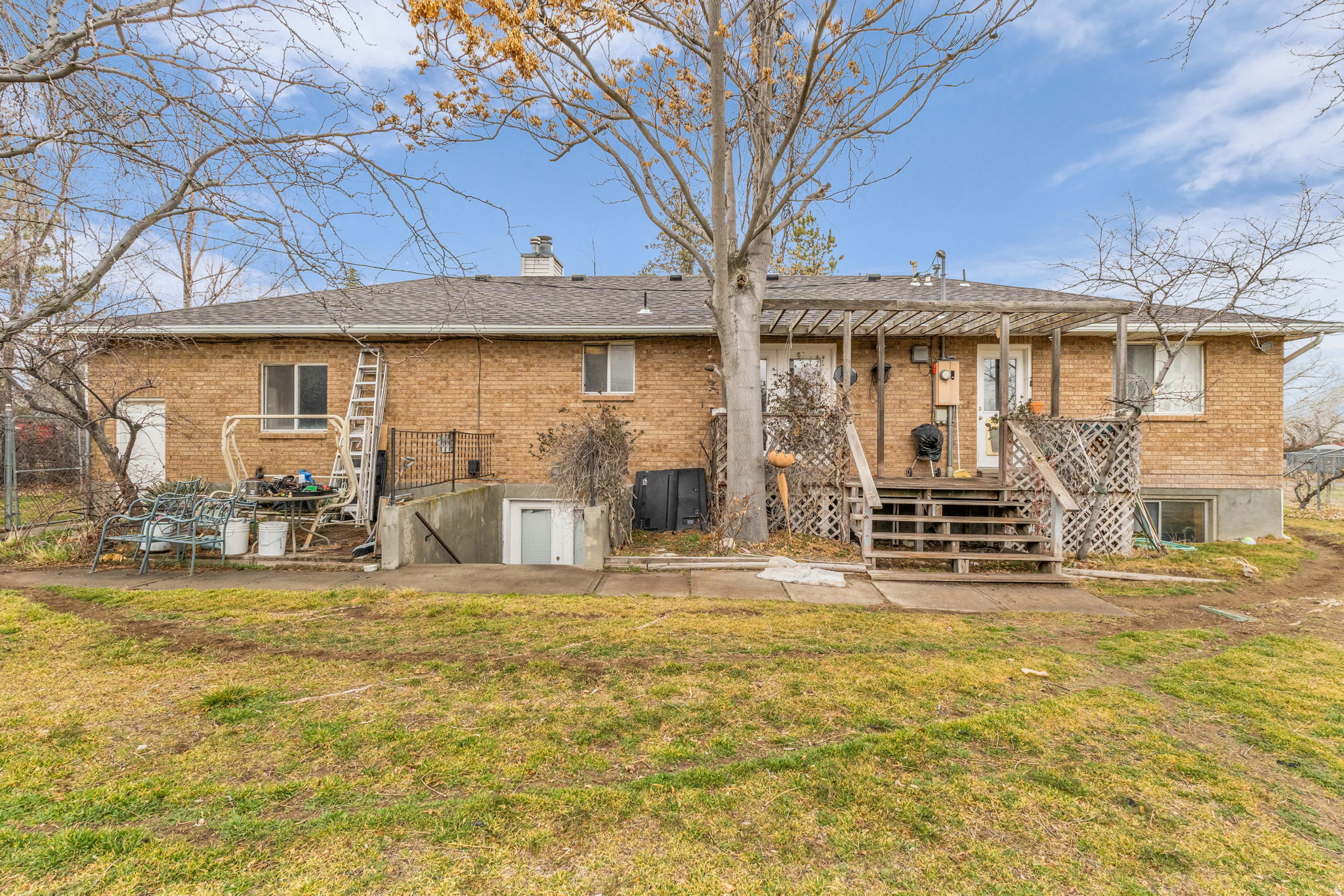 JORDAN VIEW ESTATES - Residential