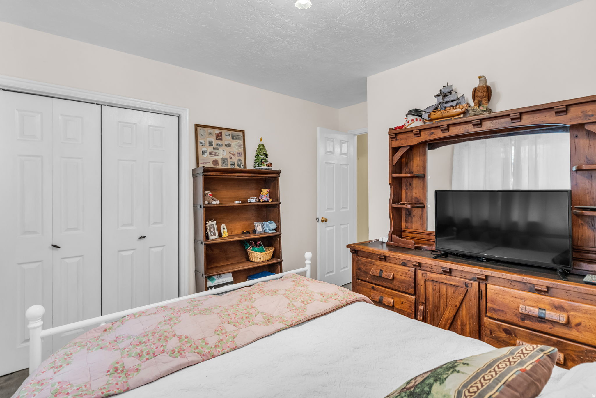 JORDAN VIEW ESTATES - Residential