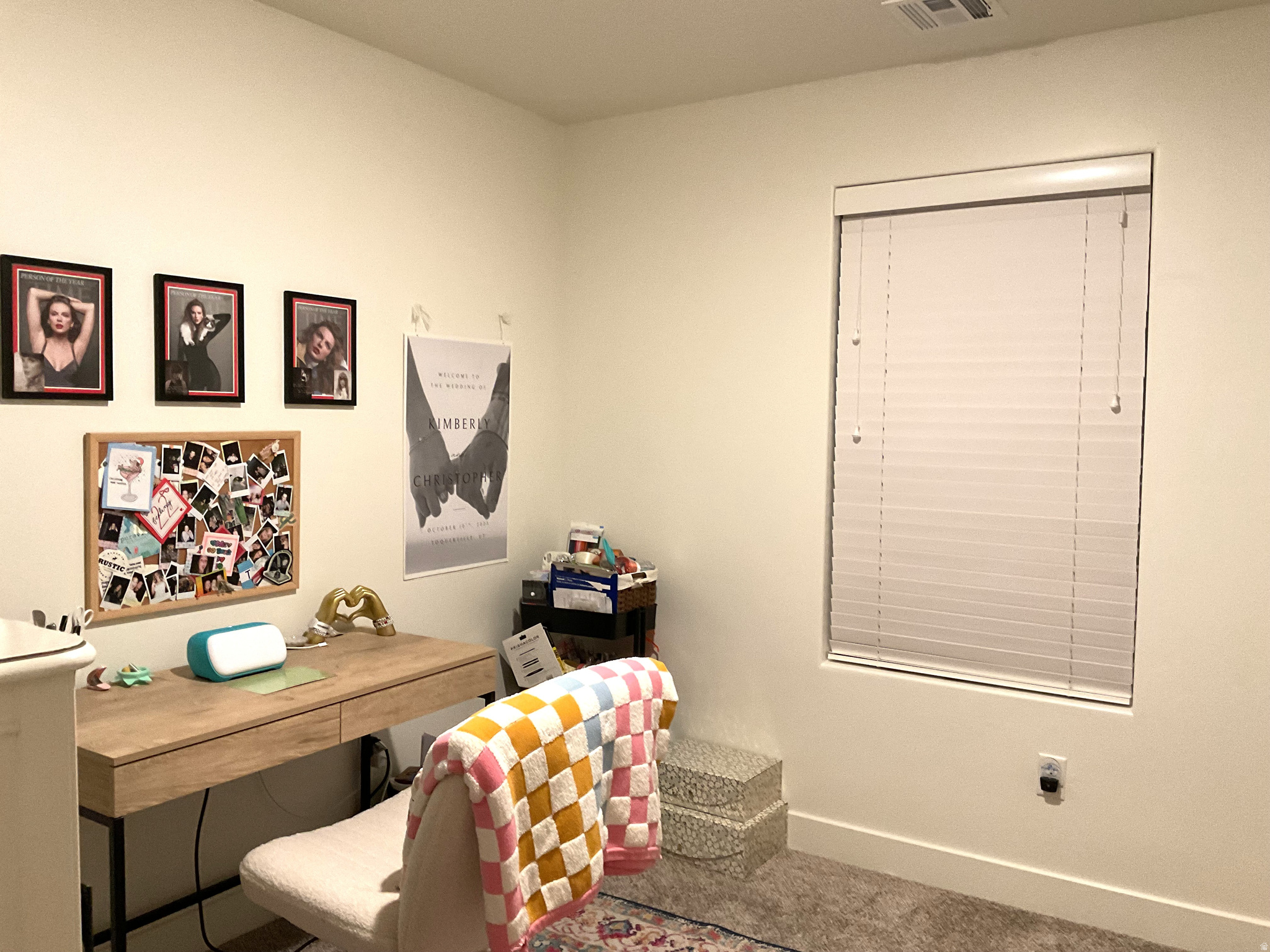 DESERT BLUFF AT DESERT CANYONS TOWNHOMES - Residential