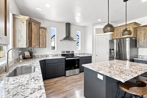 Tiny photo for 244 N MAPLE BEND DR, Spanish Fork, UT 84660 (MLS # 2180884)