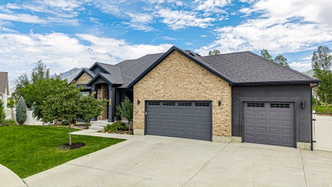 Tiny photo for 244 N MAPLE BEND DR, Spanish Fork, UT 84660 (MLS # 2180884)