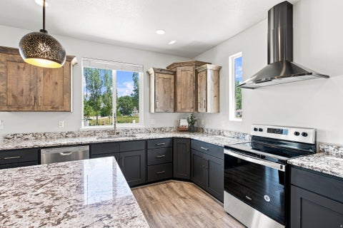 Tiny photo for 244 N MAPLE BEND DR, Spanish Fork, UT 84660 (MLS # 2180884)