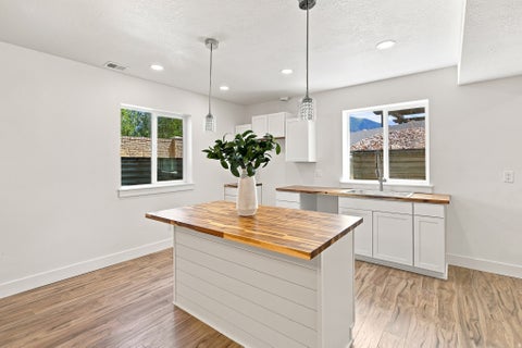 Tiny photo for 244 N MAPLE BEND DR, Spanish Fork, UT 84660 (MLS # 2180884)
