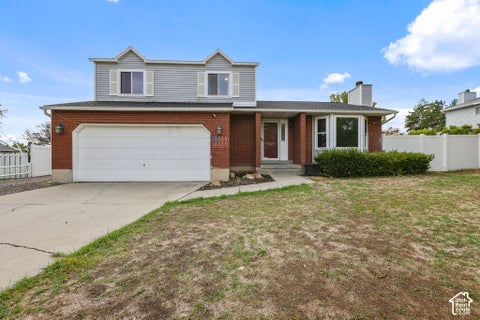 Photo of 4343 W QUEENS FERRY DR S, South Jordan, UT 84009 (MLS # 2191483)
