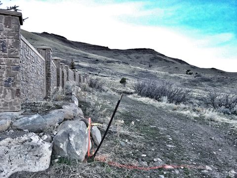 Tiny photo for 5571 W LOOKOUT MESA CIR S, Herriman, UT 84096 (MLS # 2097899)