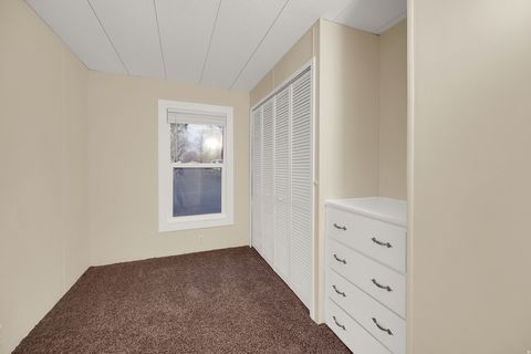 Tiny photo for 2906 S GARDEN PARK CIR, Salt Lake City, UT 84115 (MLS # 2122186)