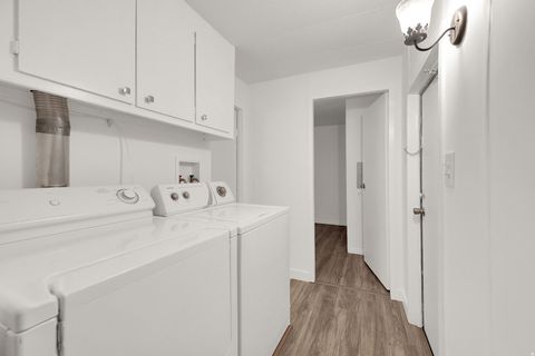 Tiny photo for 2906 S GARDEN PARK CIR, Salt Lake City, UT 84115 (MLS # 2122186)