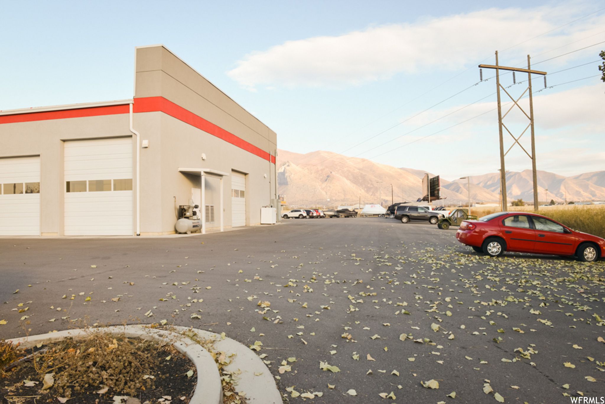 SPRING POINTE RETAIL - Commercial Sale