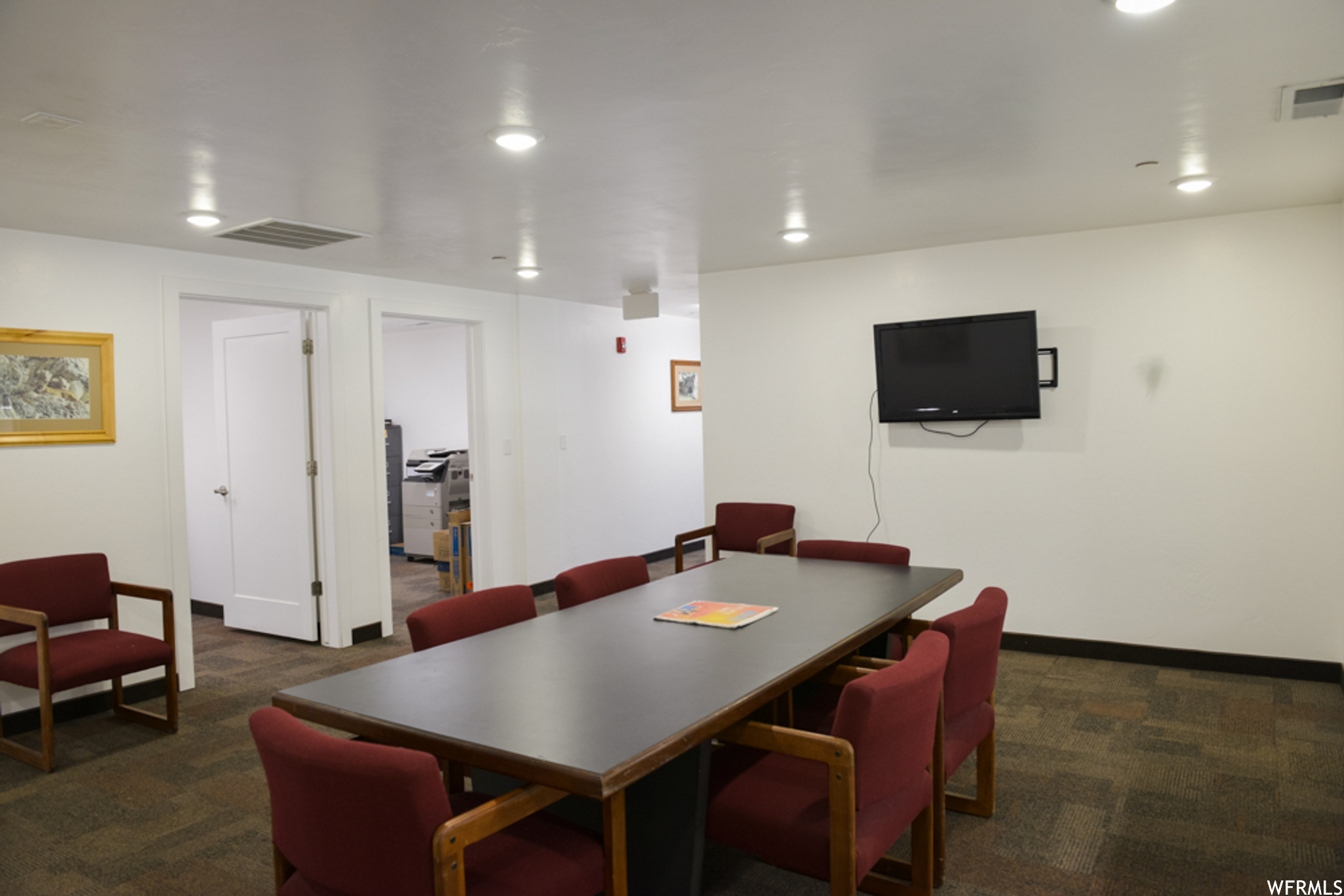 SPRING POINTE RETAIL - Commercial Sale