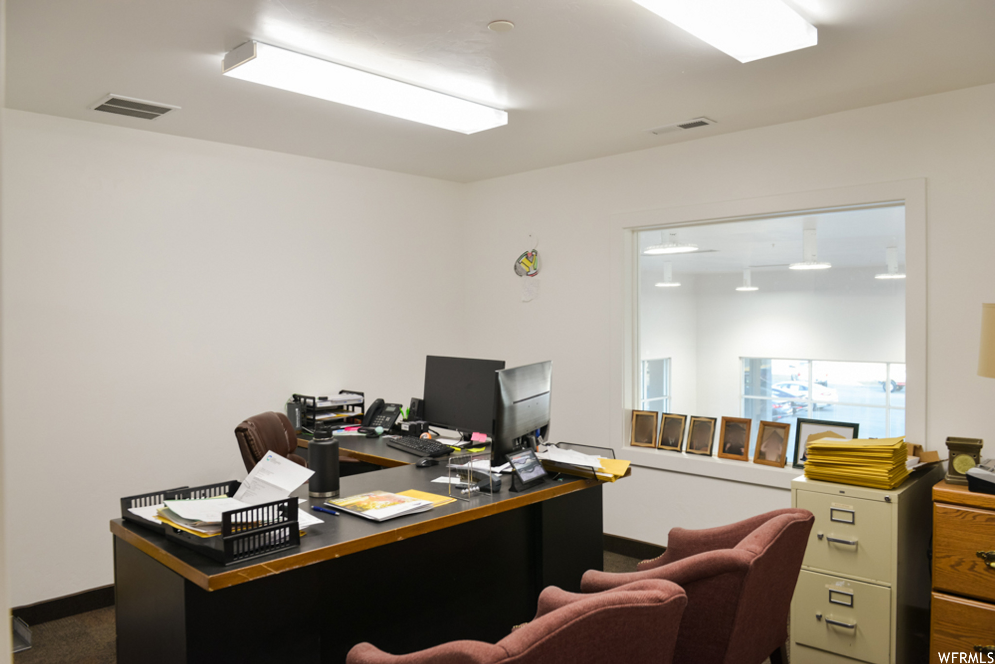 SPRING POINTE RETAIL - Commercial Sale