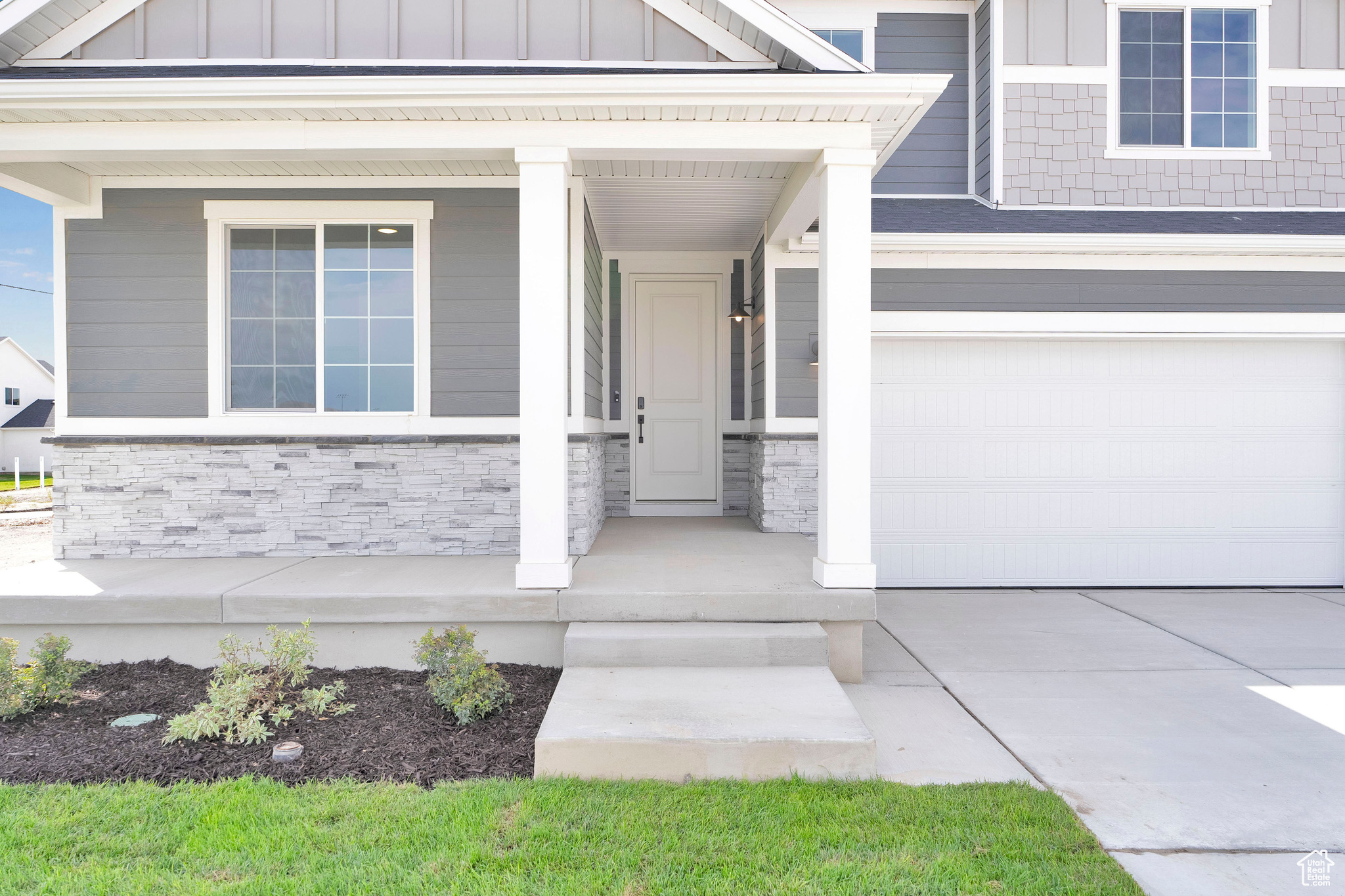 PONY EXPRESS ESTATES - Residential