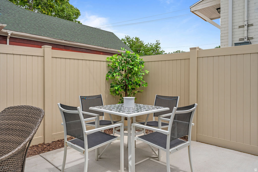 PLAT B - Residential Lease