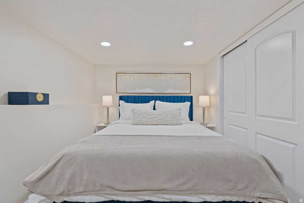 PLAT B - Residential Lease
