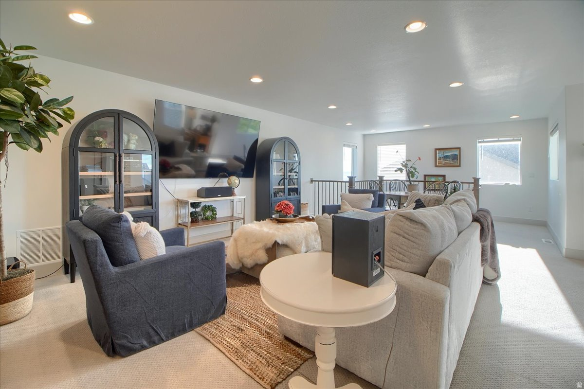 ORCHARD RIDGE - Residential