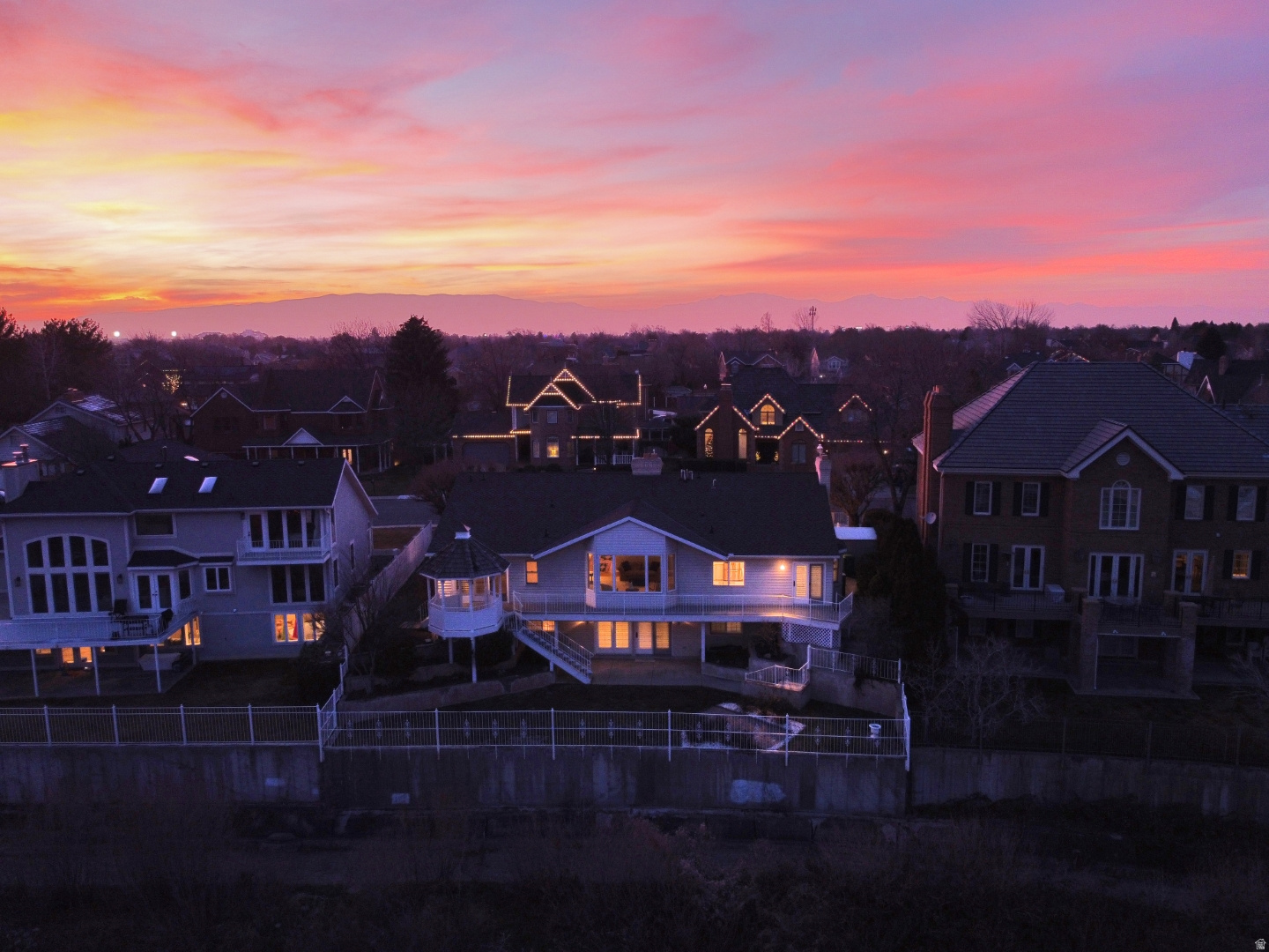 BRETON WOODS - Residential