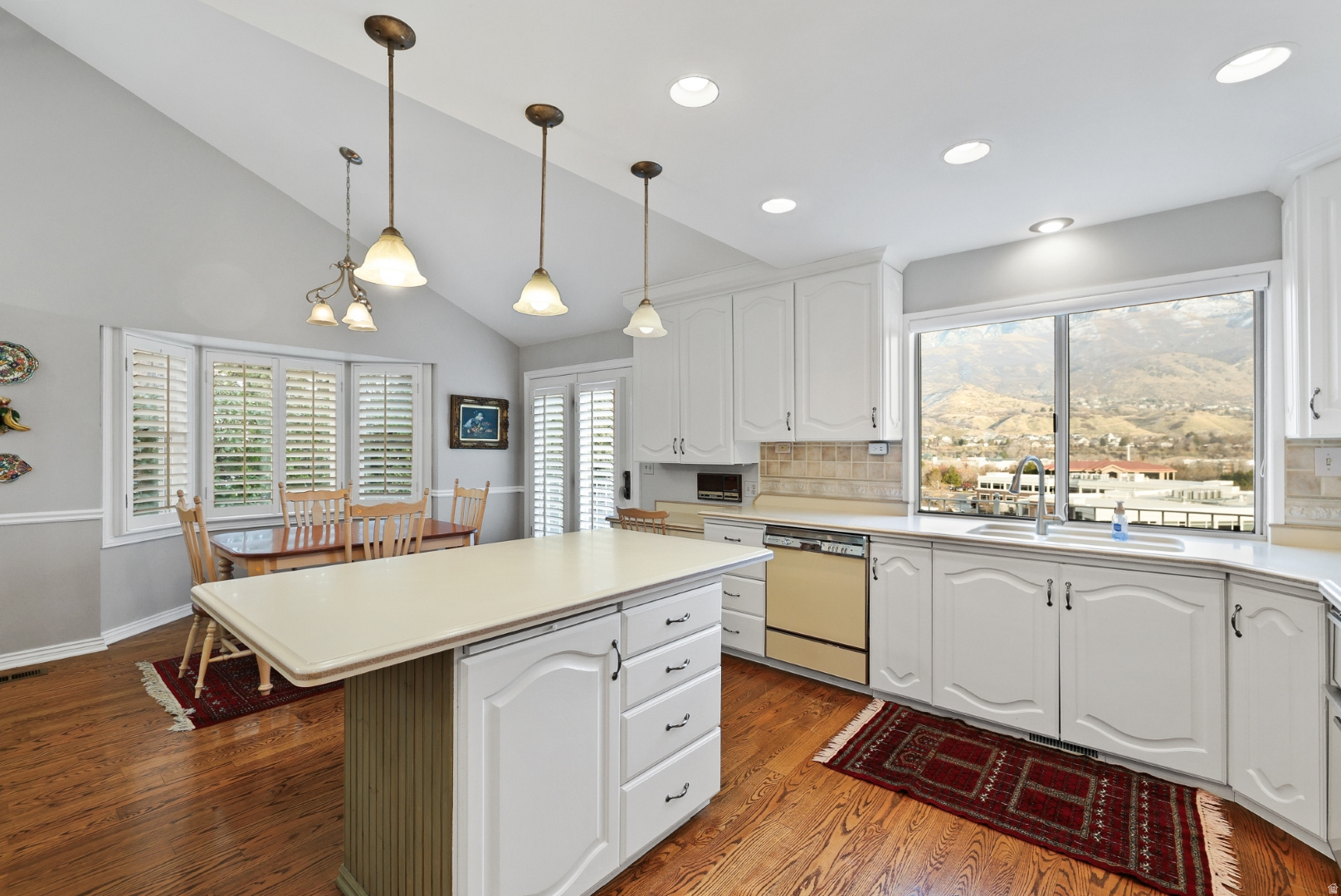 BRETON WOODS - Residential