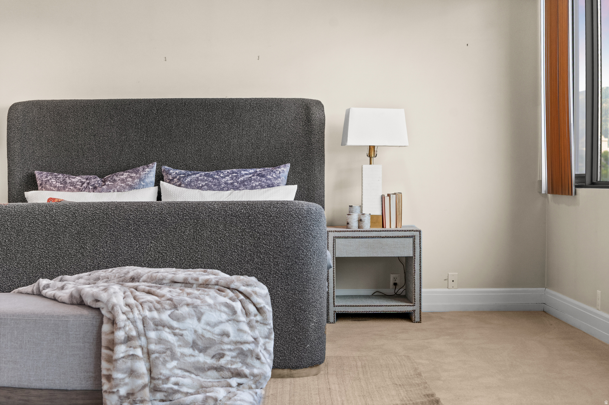 GOVERNORS PLAZA - Residential