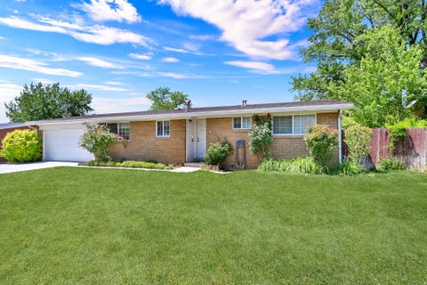 Homes For Sale - 1004 Englewood Dr<br/> Brigham City, UT 84302