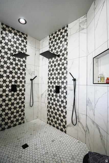 DIXIE DEER ESTATES - Residential