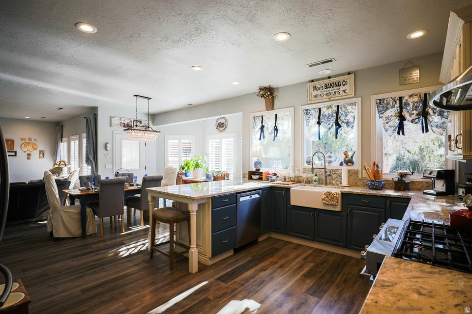 DIXIE DEER ESTATES - Residential