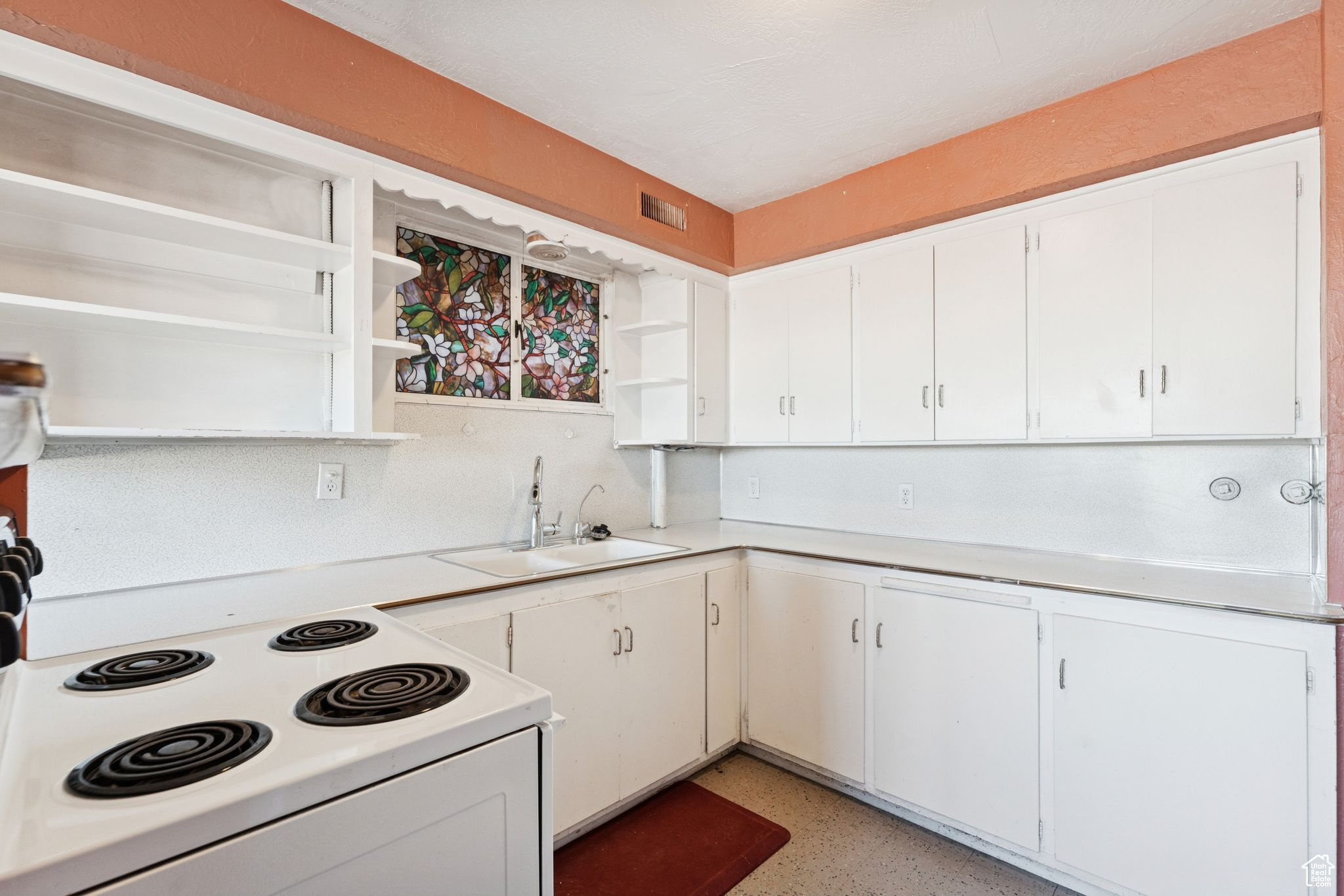 CAPITOL HILL - Residential