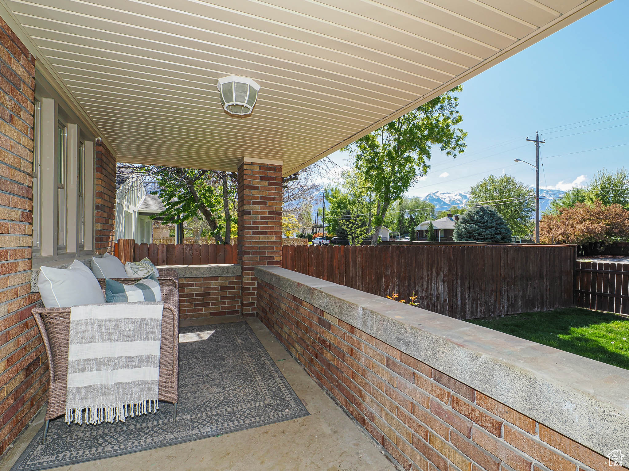 1453 E Vine St, Murray, Utah image 2