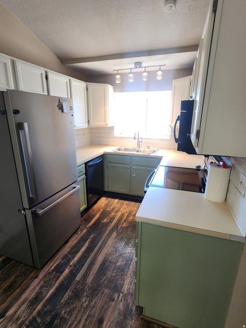 Tiny photo for 5510 S 4300 W, Hooper, UT 84315 (MLS # 2170803)