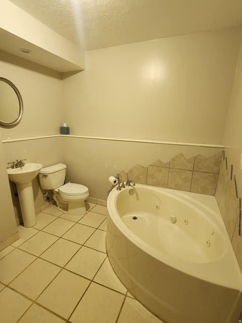 Tiny photo for 5510 S 4300 W, Hooper, UT 84315 (MLS # 2170803)