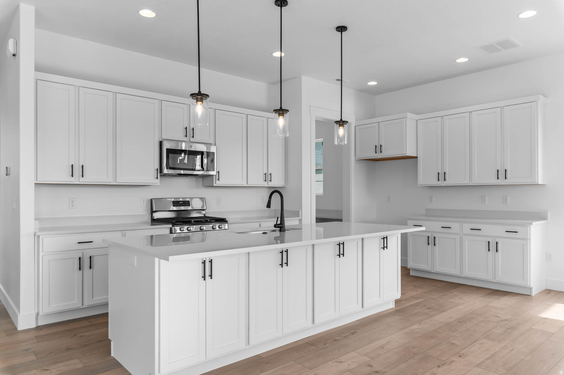 HOLBROOK E VILLAS 636 - Residential