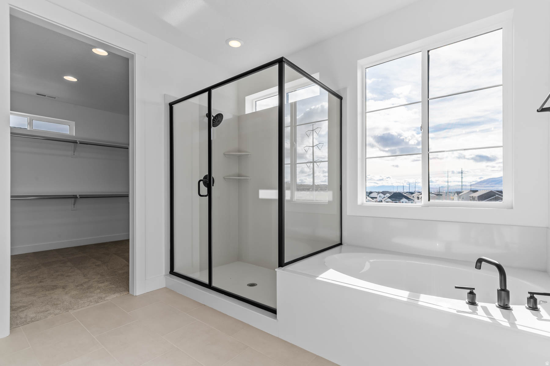 HOLBROOK E VILLAS 636 - Residential