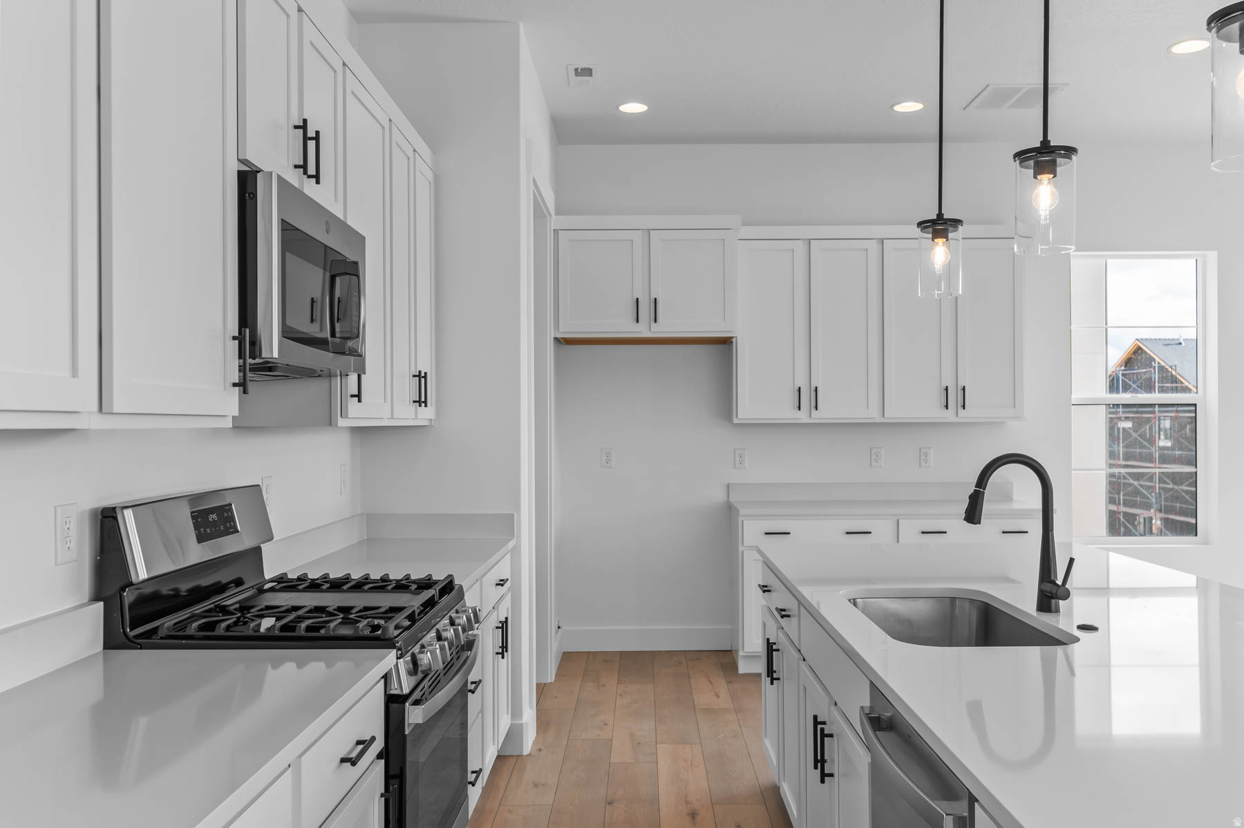 HOLBROOK E VILLAS 636 - Residential