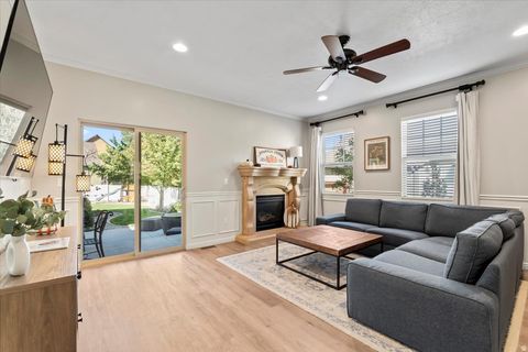 Tiny photo for 10984 S MANITOU WAY, South Jordan, UT 84009 (MLS # 2122330)