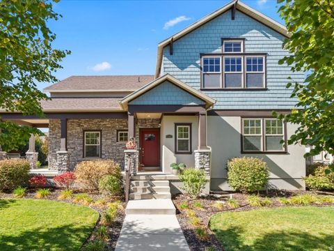 Photo of 10984 S MANITOU WAY, South Jordan, UT 84009 (MLS # 2122330)