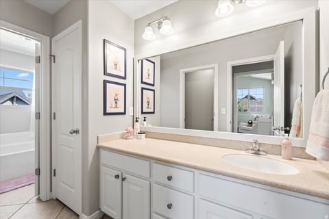 Tiny photo for 10984 S MANITOU WAY, South Jordan, UT 84009 (MLS # 2122330)