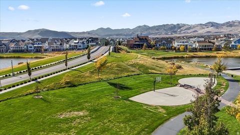 Tiny photo for 10984 S MANITOU WAY, South Jordan, UT 84009 (MLS # 2122330)